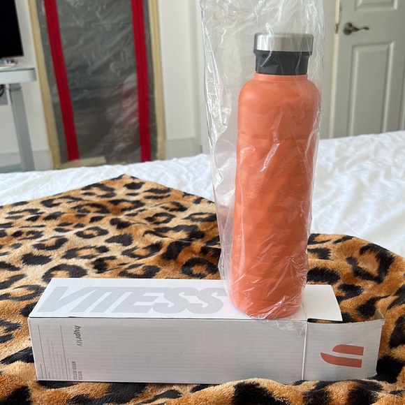 HyprMV Vitess water bottle orange - Picture 2 of 7